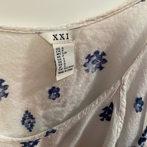 Forever 21 White Tank Top - Picture 5 of 5